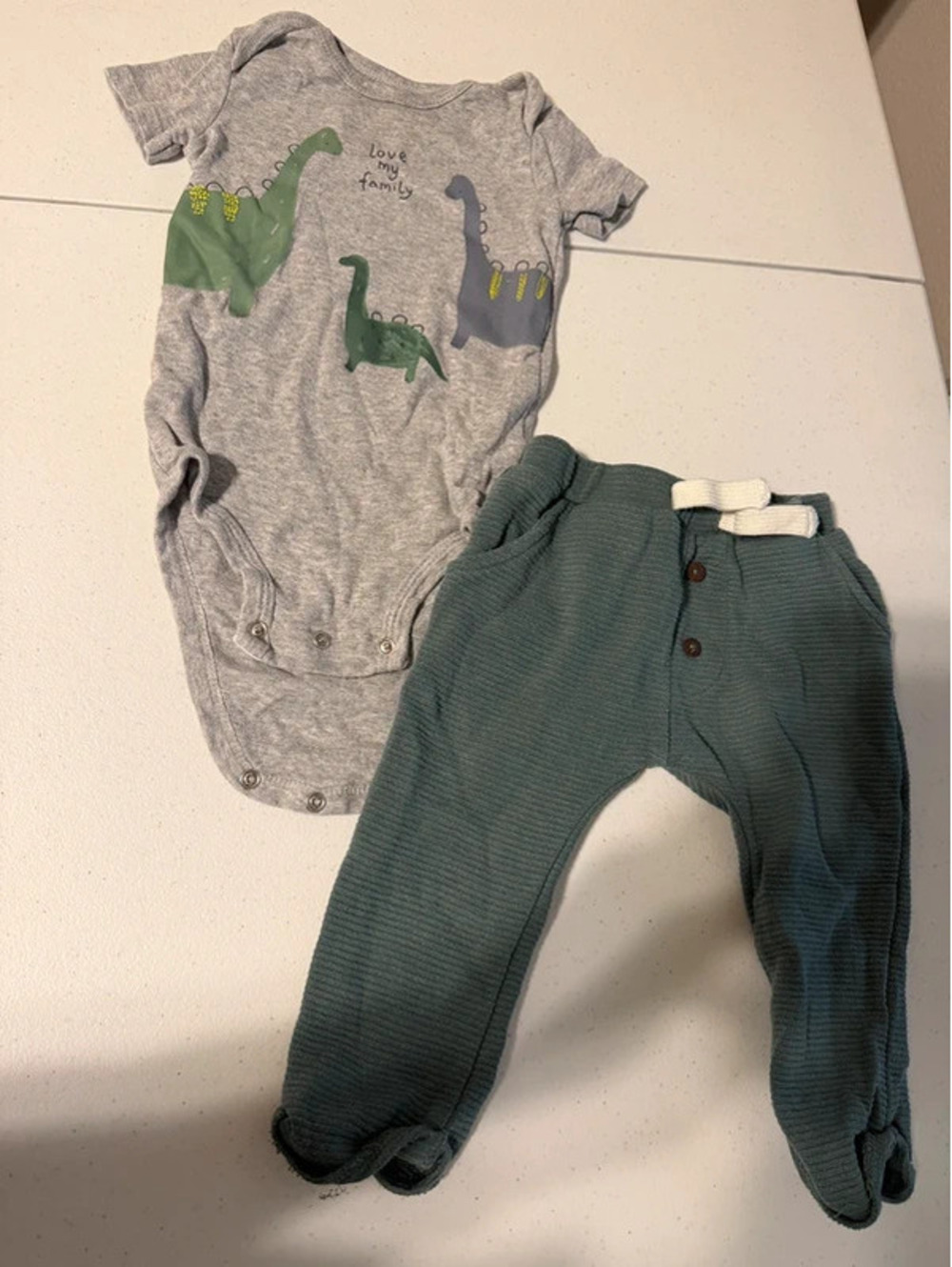 Just One You by Carter's 12M Baby Boy Dinosaur Outfit Set